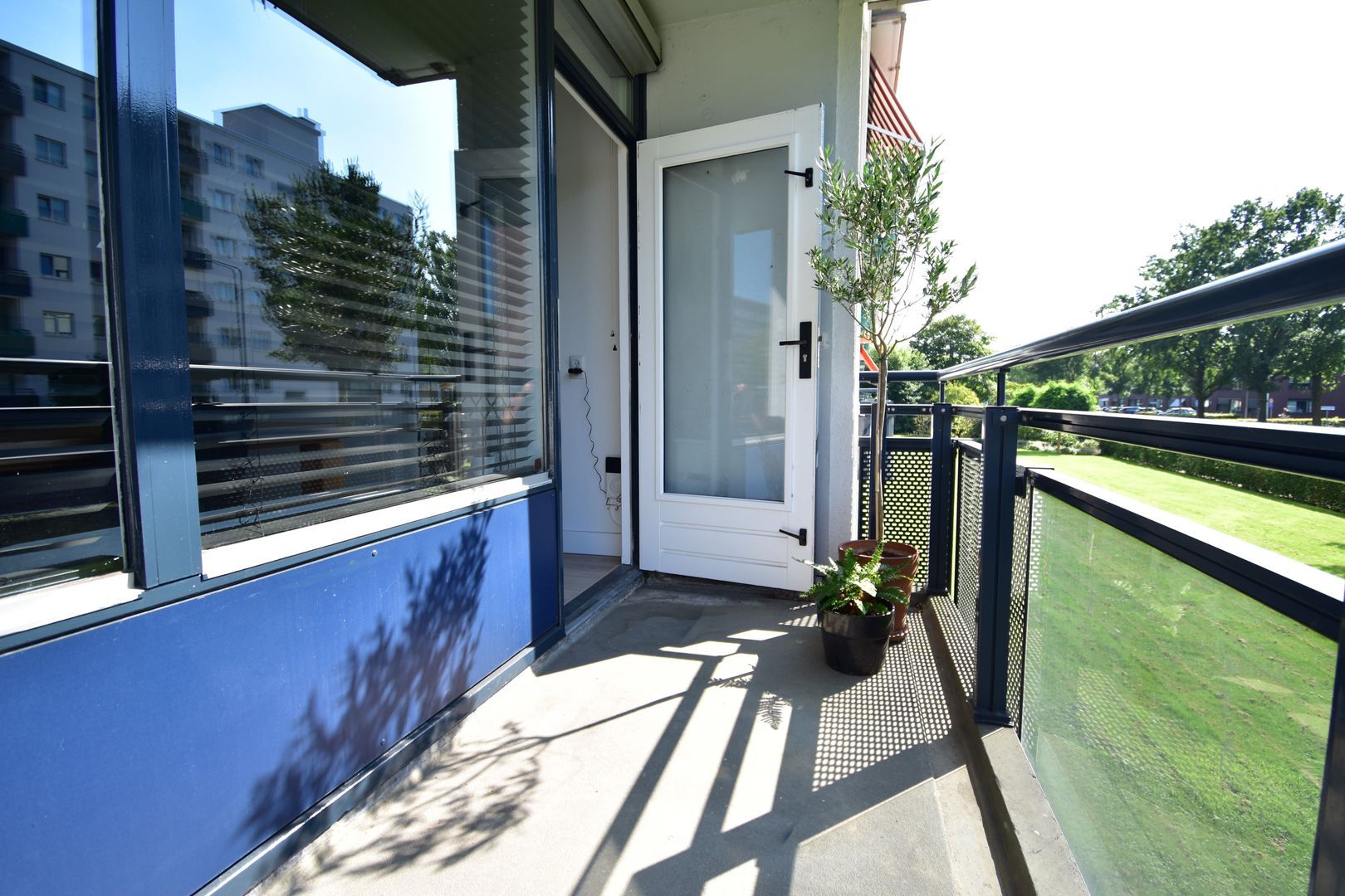 Duindoornstraat, Breda foto-15 blur