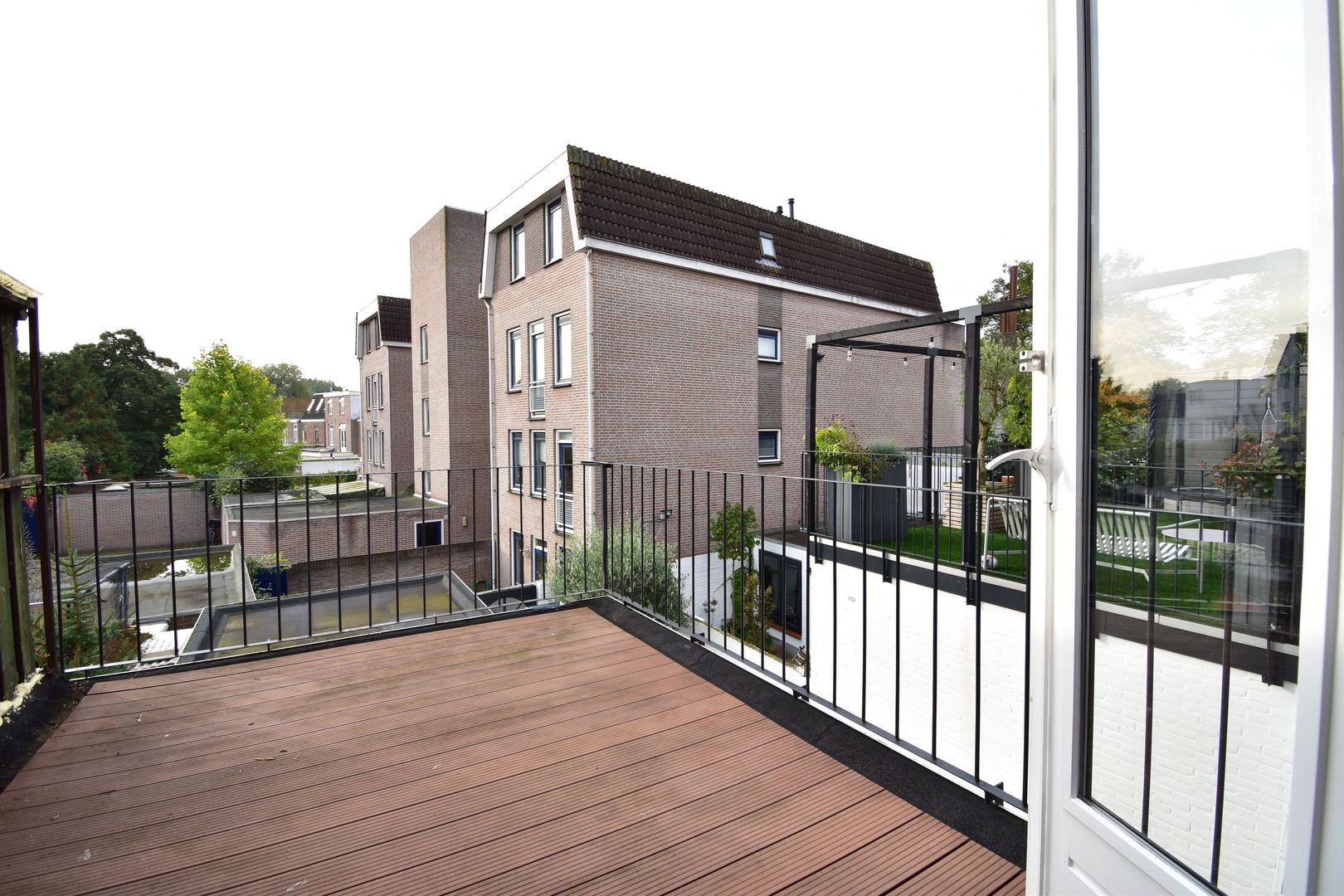 Godevaert Montensstraat, Breda foto-20 blur
