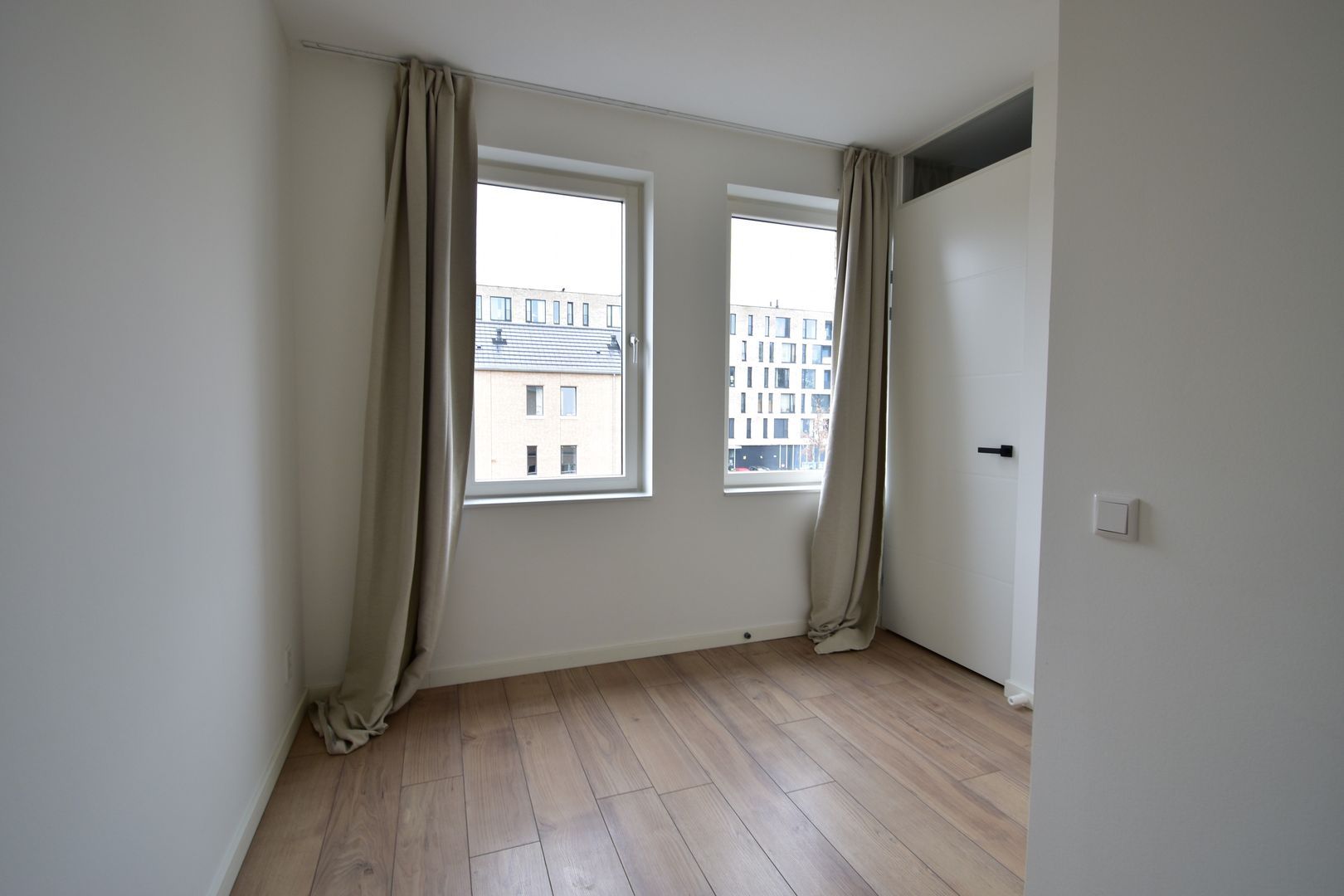 Maria Montessoristraat, Breda foto-13 blur