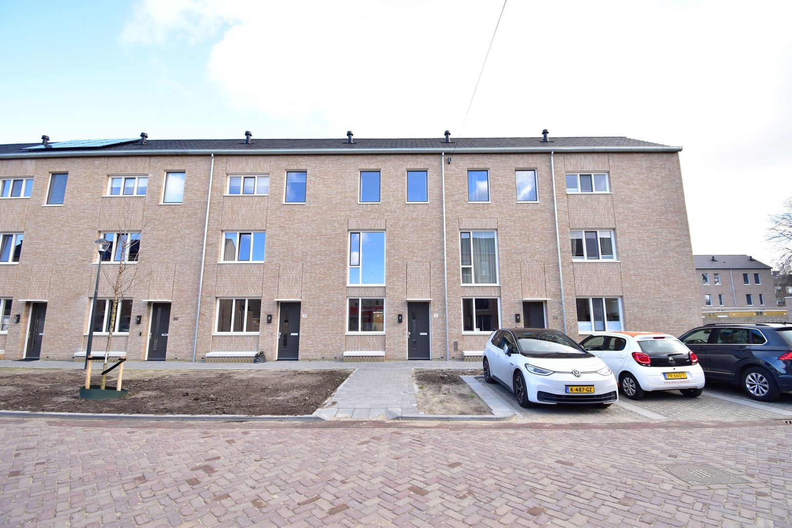 Maria Montessoristraat, Breda foto-16 blur