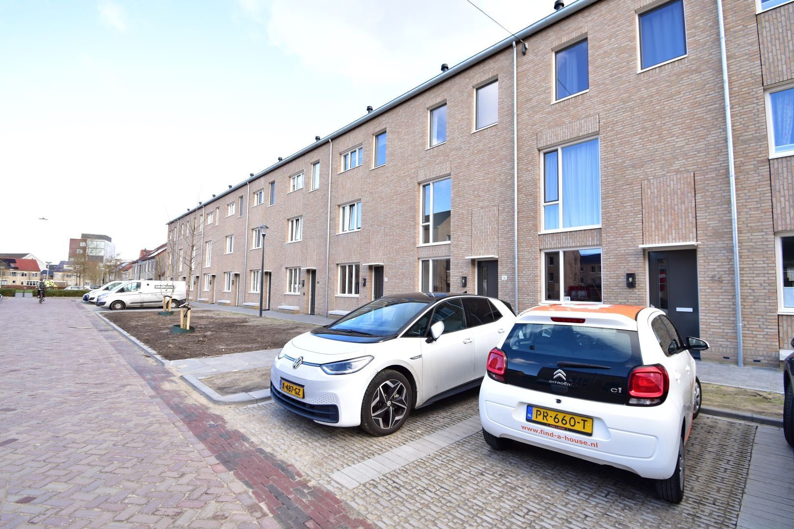 Maria Montessoristraat, Breda foto-1 blur