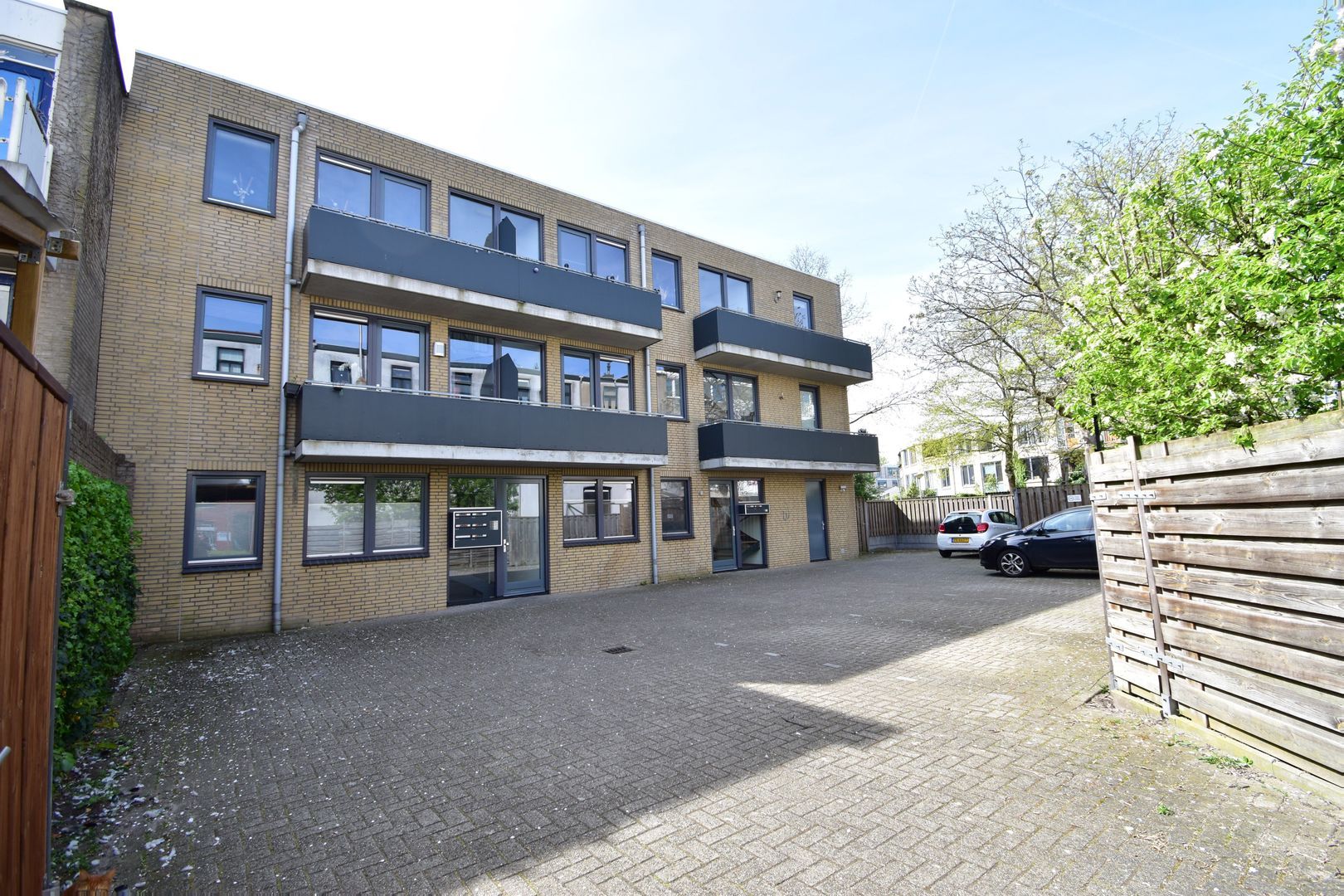 Spoorstraat, Breda foto-11 blur