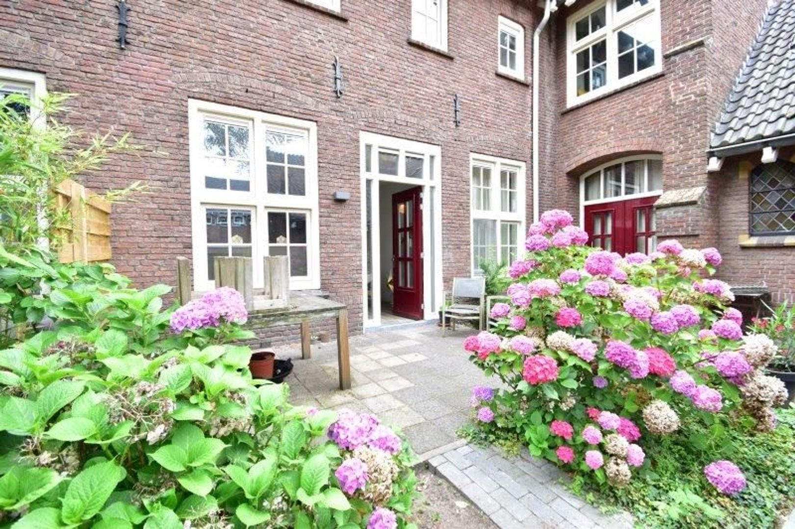 Amundsenweg, Breda foto-3 blur