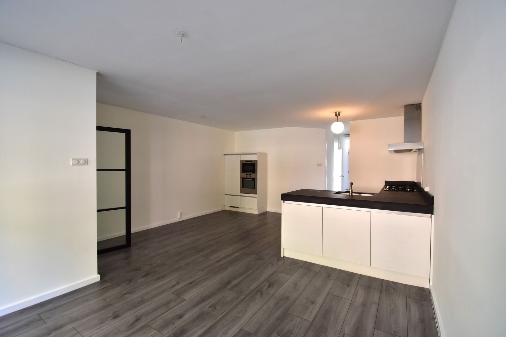 Stationsplein, Breda foto-0 blur