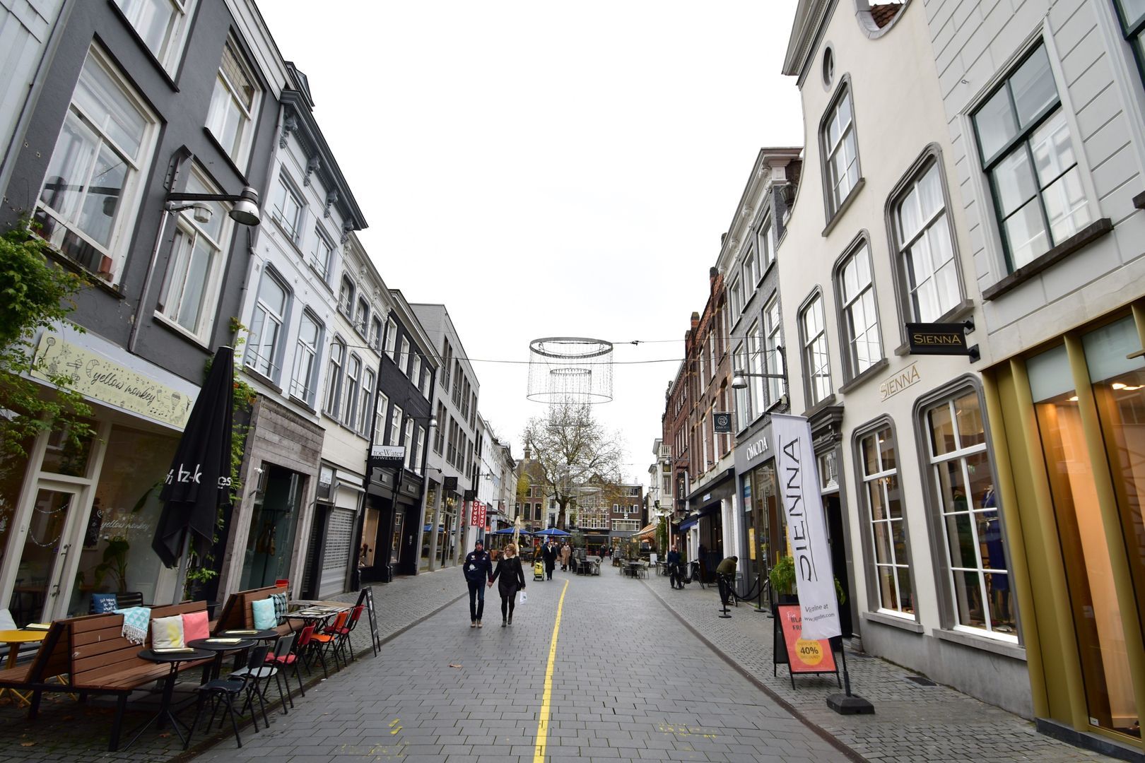 Veemarktstraat, Breda foto-0 blur