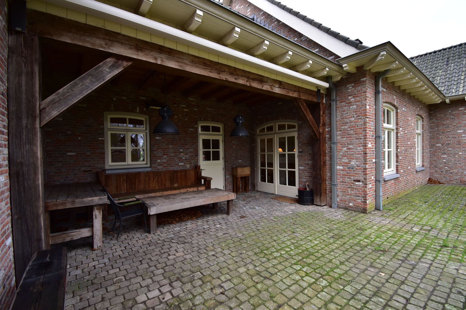 Meester Bierensweg, Prinsenbeek foto-20 blur