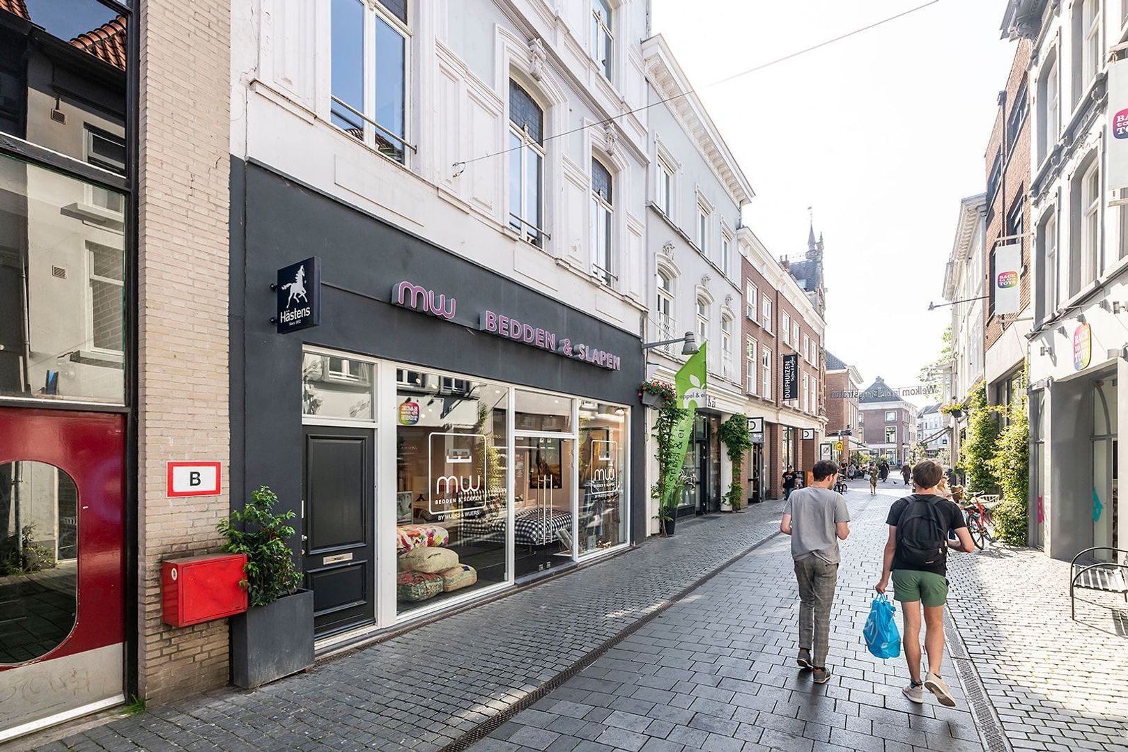 Tolbrugstraat, Breda foto-1 blur