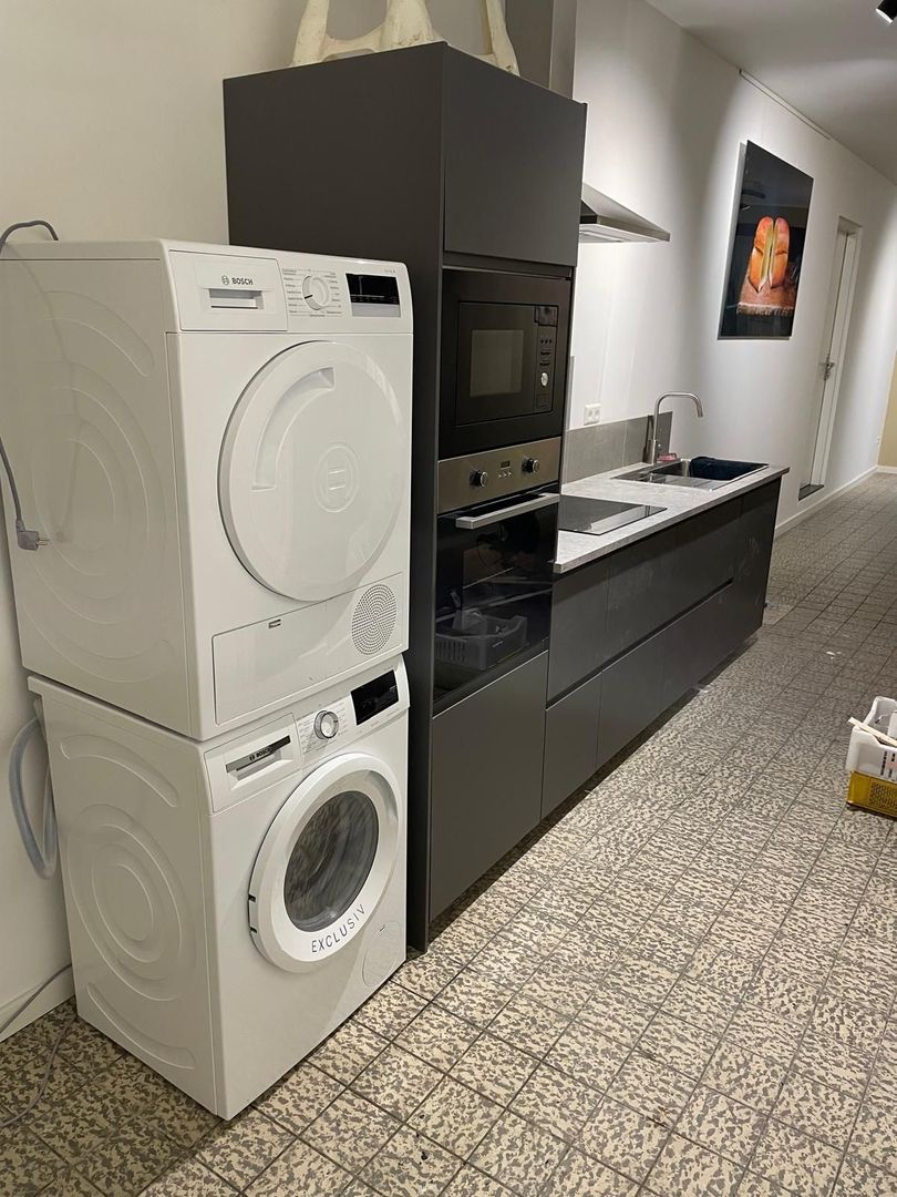 Nieuwe Haagdijk, Breda foto-3 blur