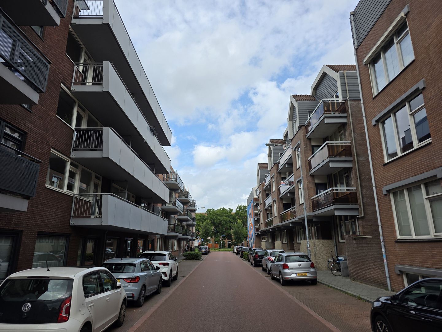 Nieuwe Dieststraat, Breda foto-16 blur