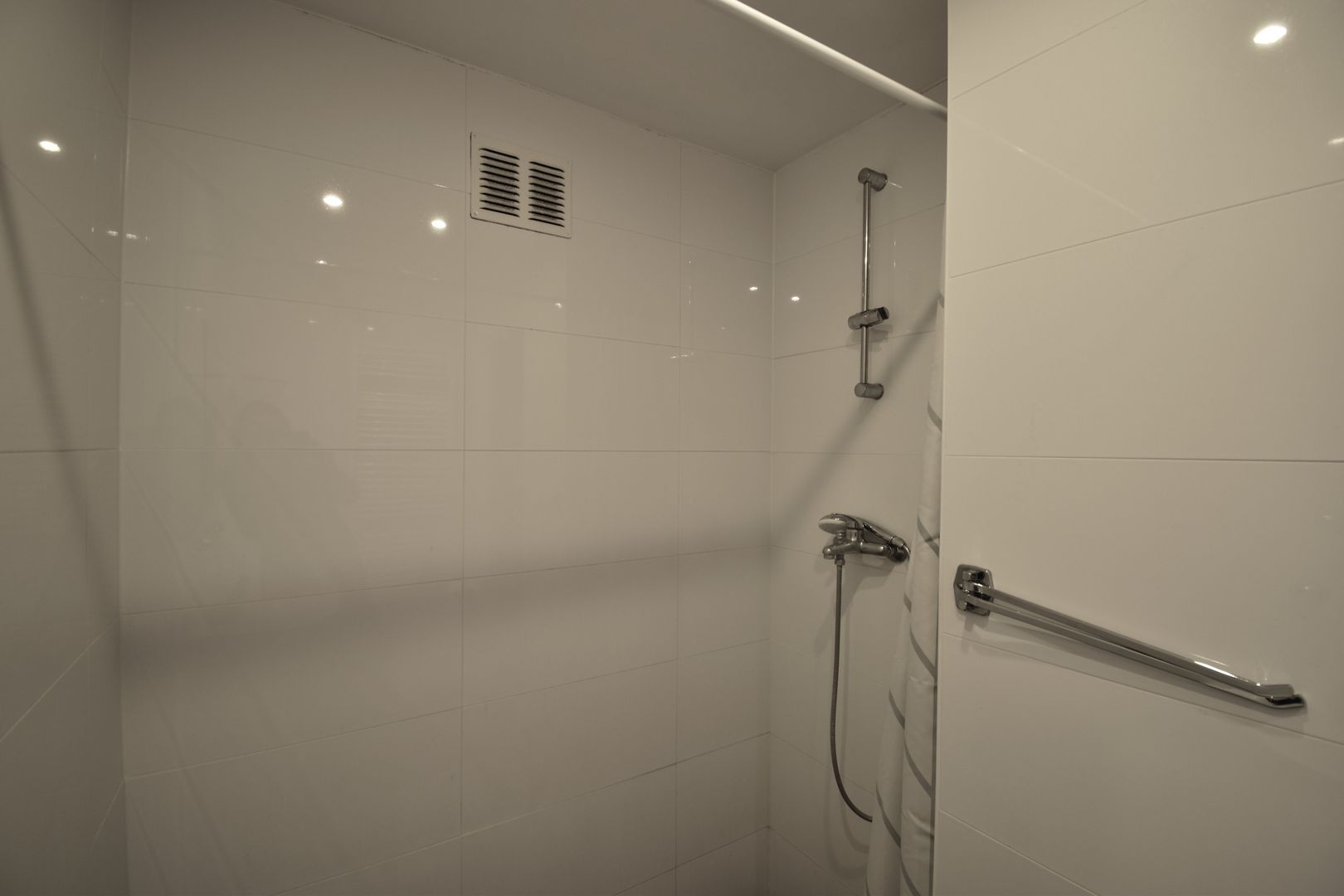 Driehoefijzersstraat, Breda foto-6 blur