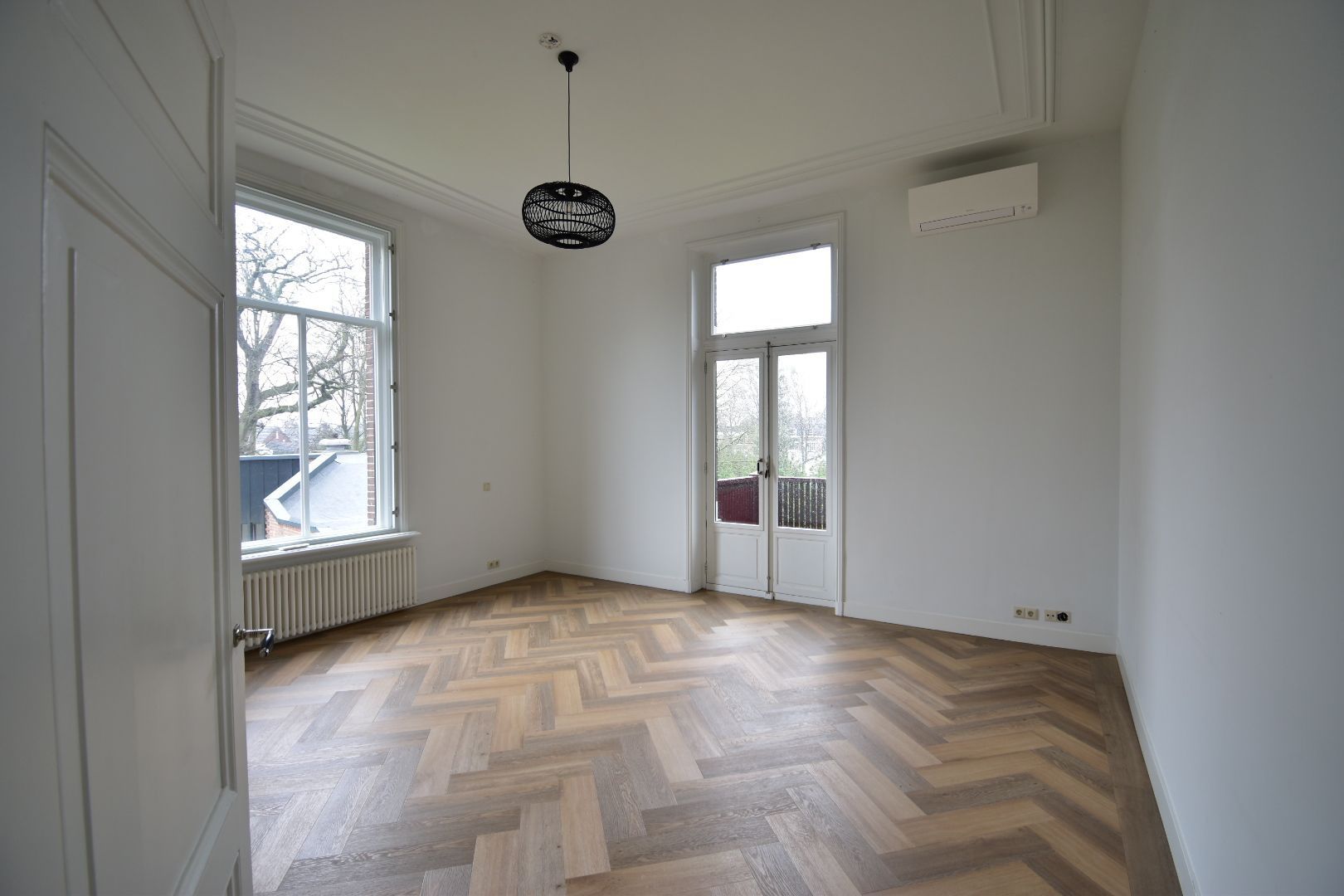 Kerkstraat, Dongen foto-4 blur