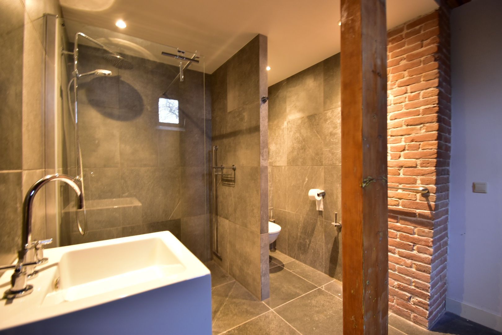 Kerkstraat, Dongen foto-5 blur