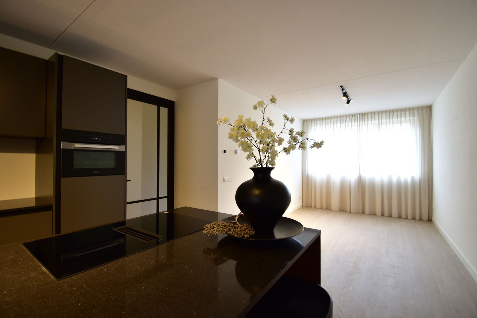 Isabellakade, Breda foto-2 blur