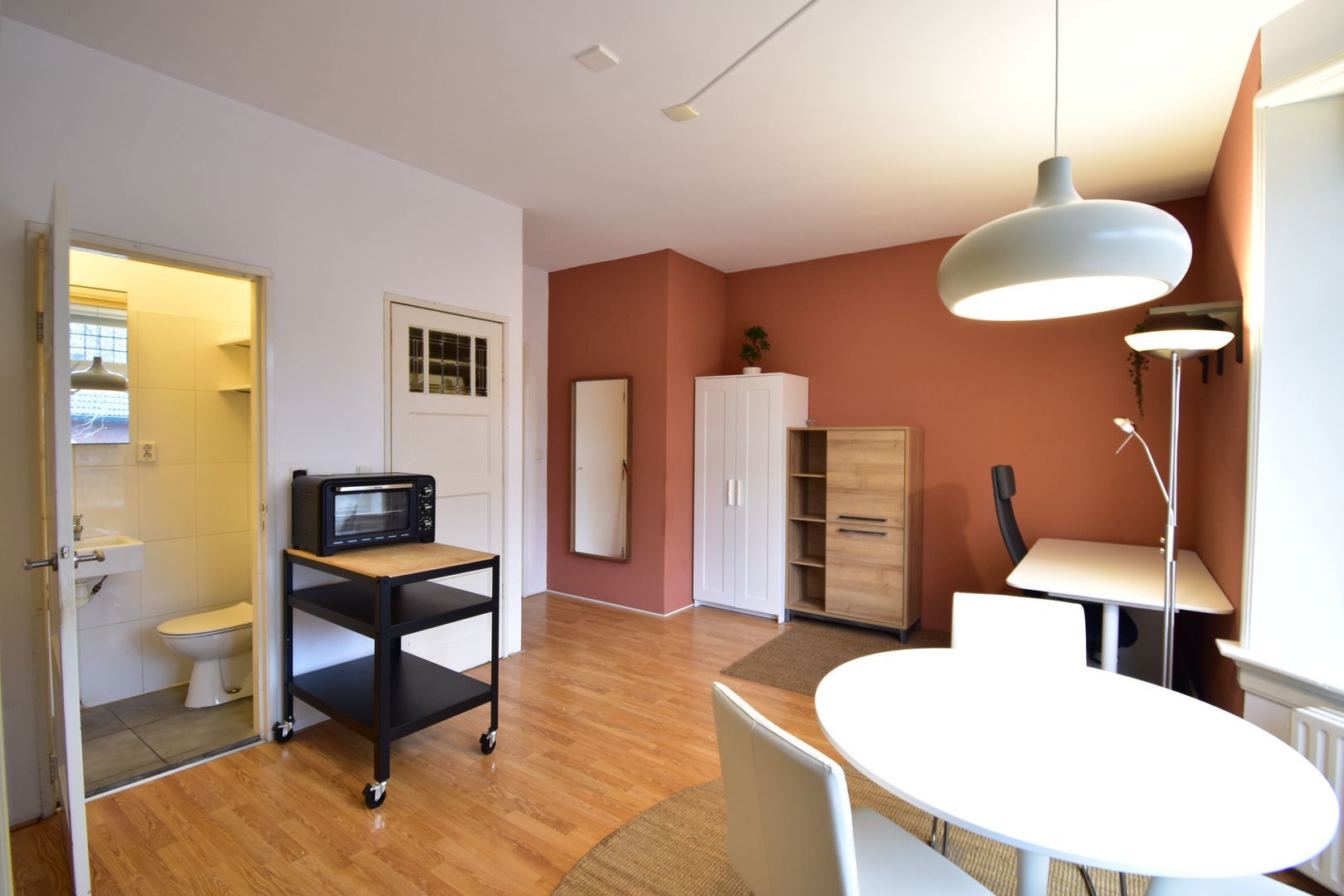 Dr. van Mierlostraat, Breda foto-2 blur