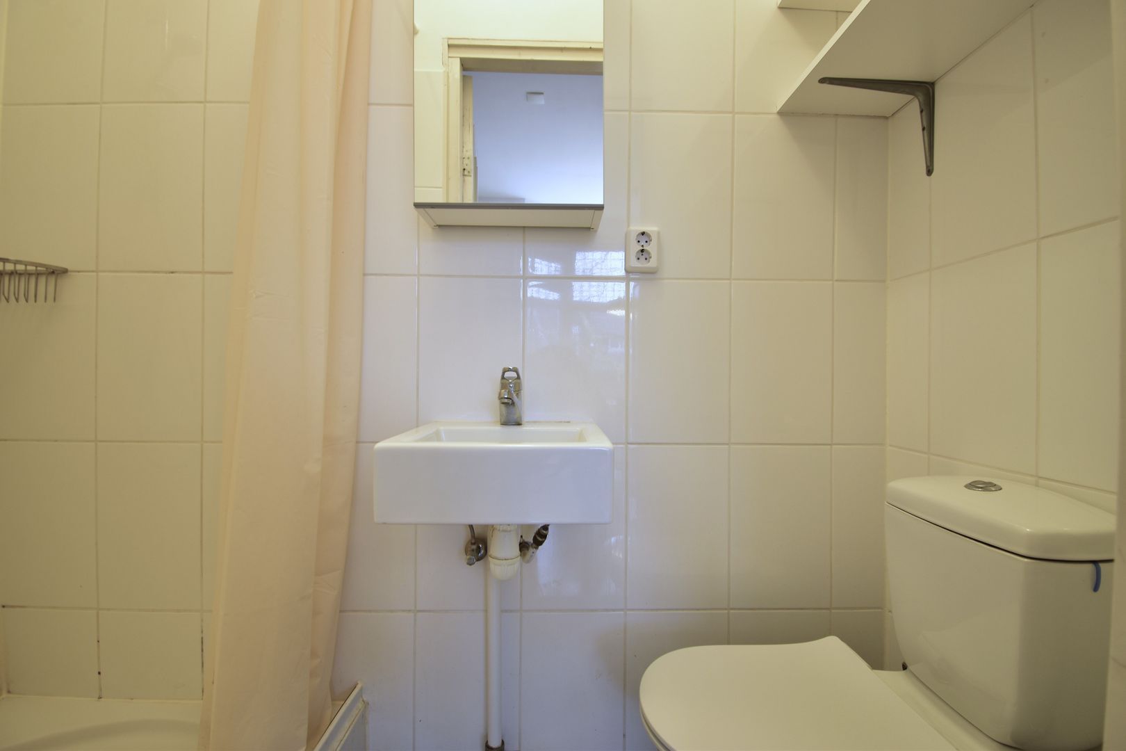 Dr. van Mierlostraat, Breda foto-5 blur