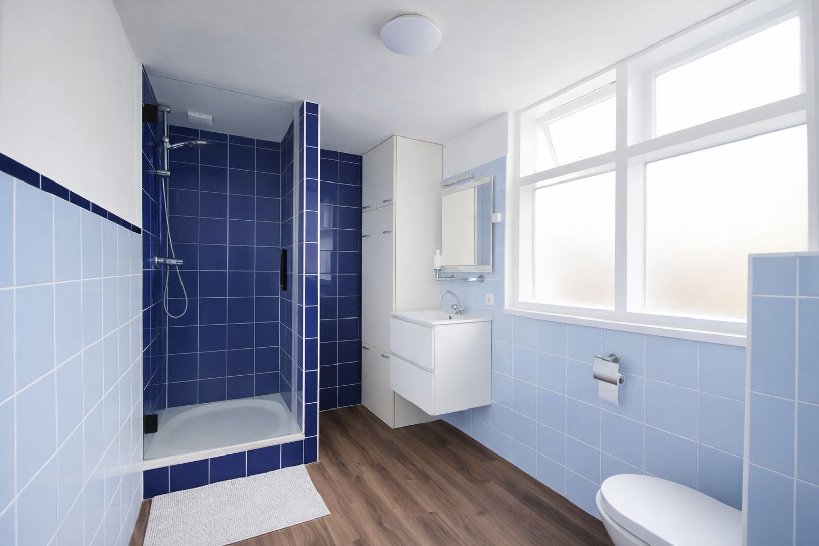 Generaal Maczekstraat, Breda foto-3 blur