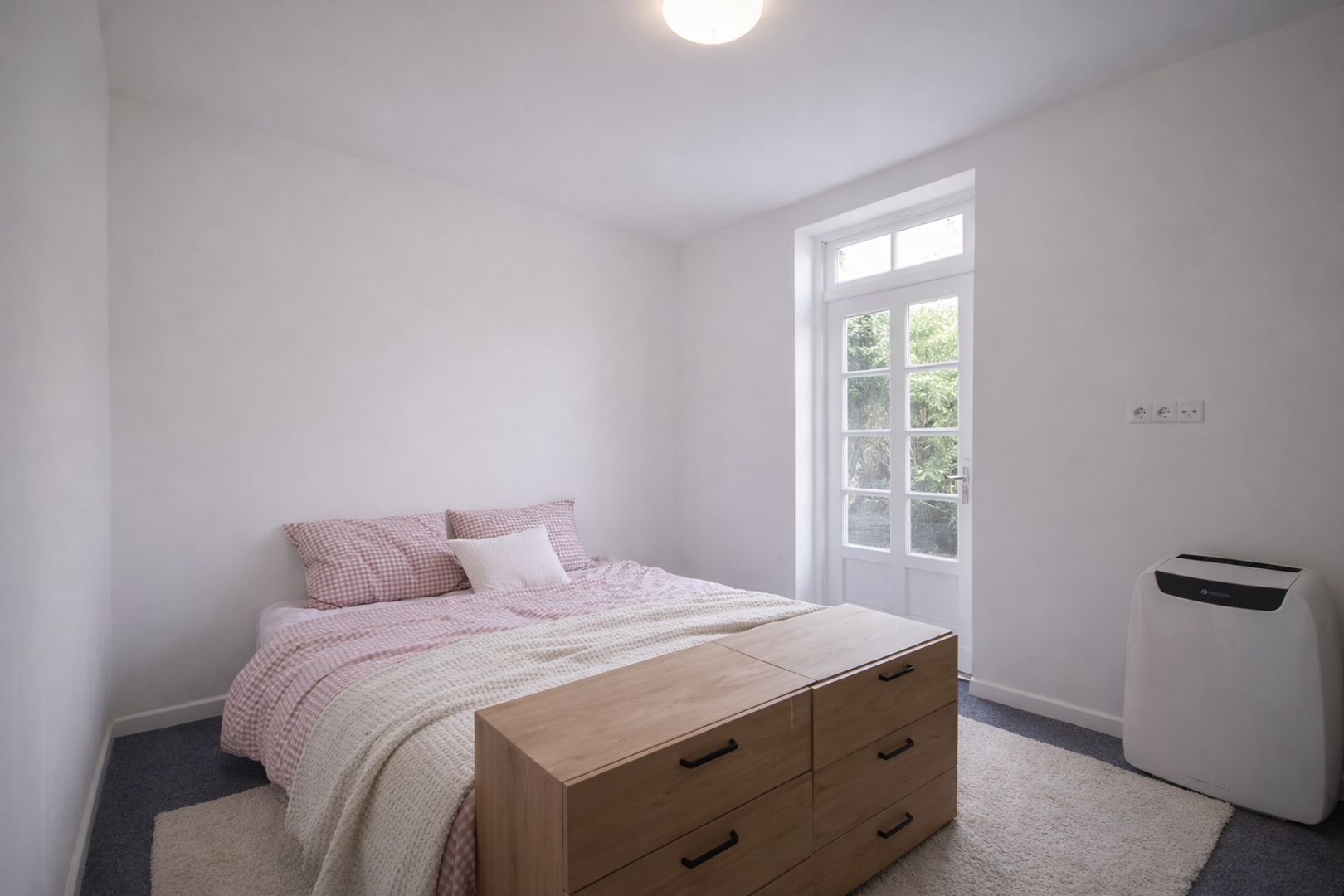 Generaal Maczekstraat, Breda foto-4 blur