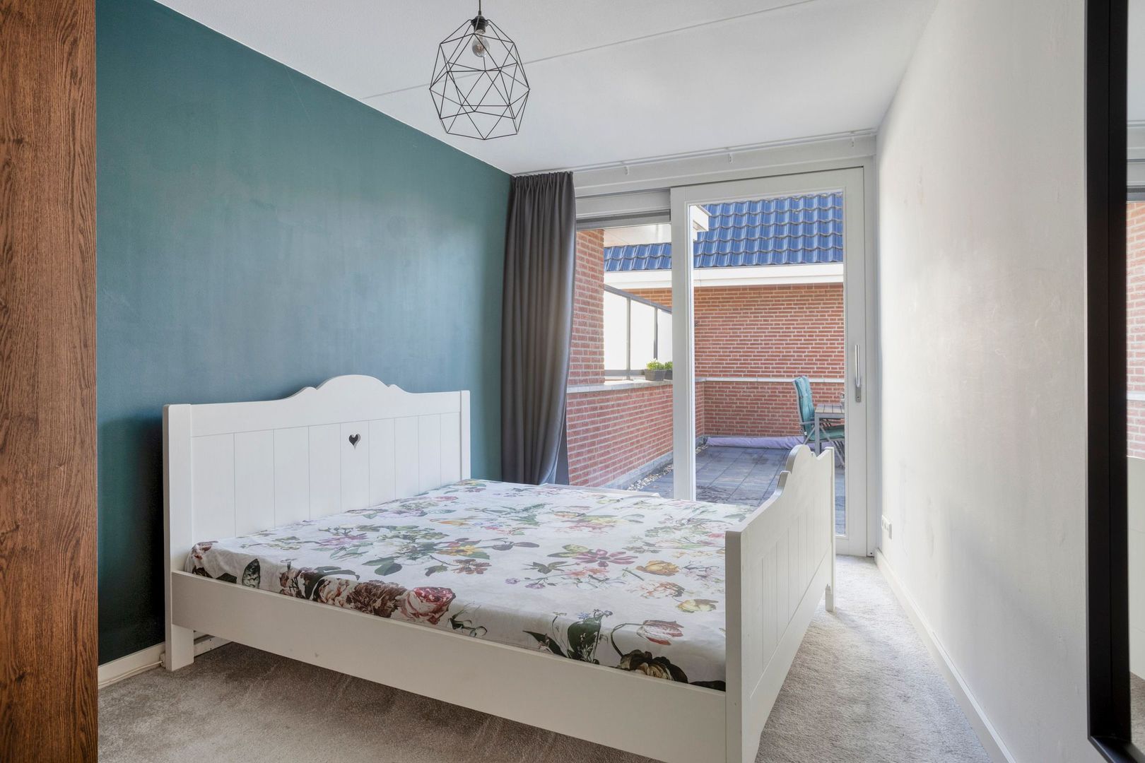 Middelmeede, Made foto-5 blur