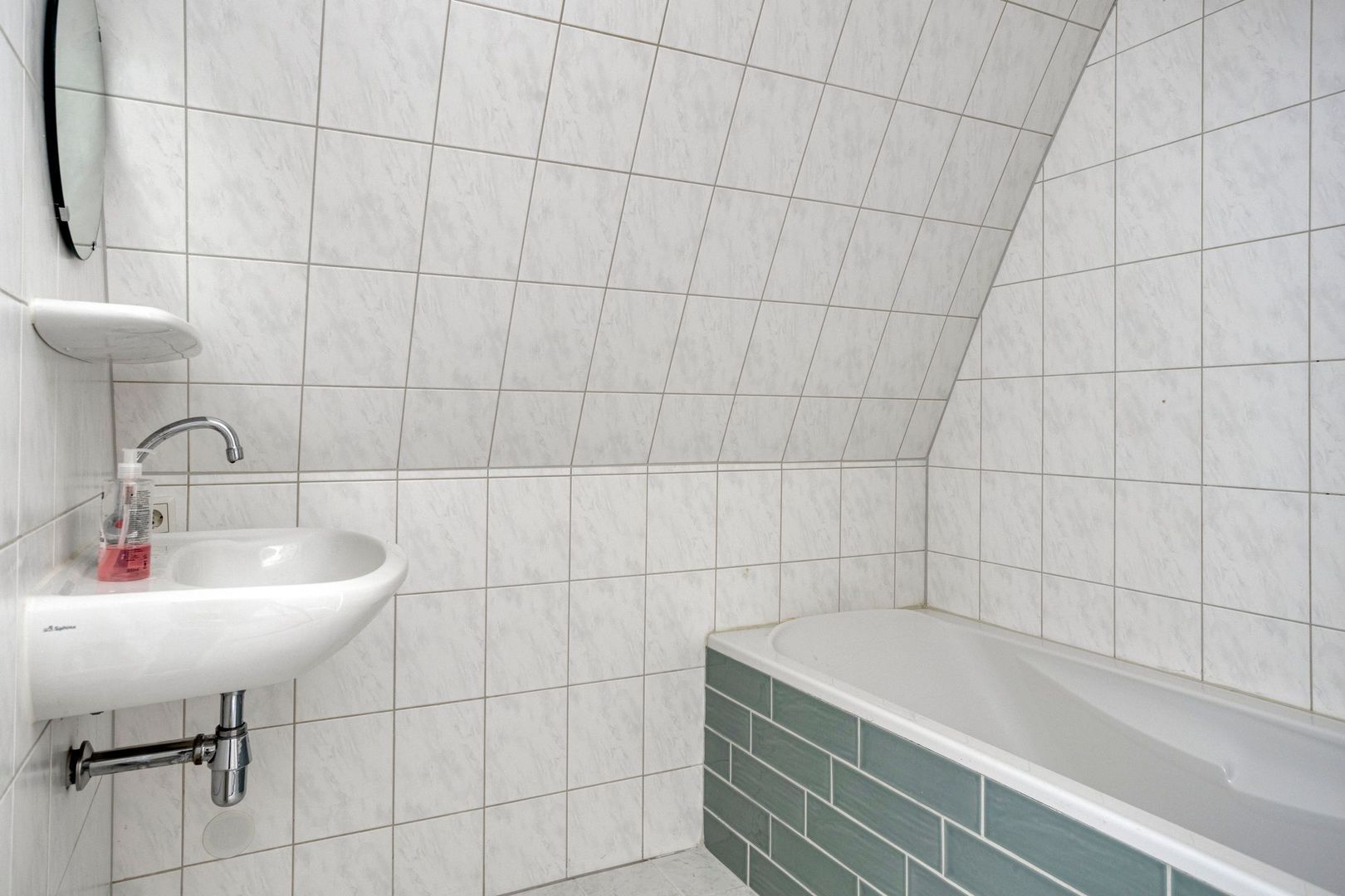 Middelmeede, Made foto-9 blur