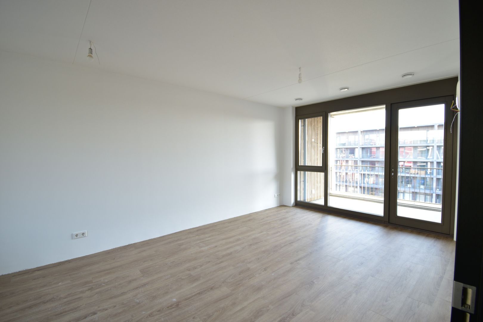 Tuinzigtlaan, Breda foto-2 blur