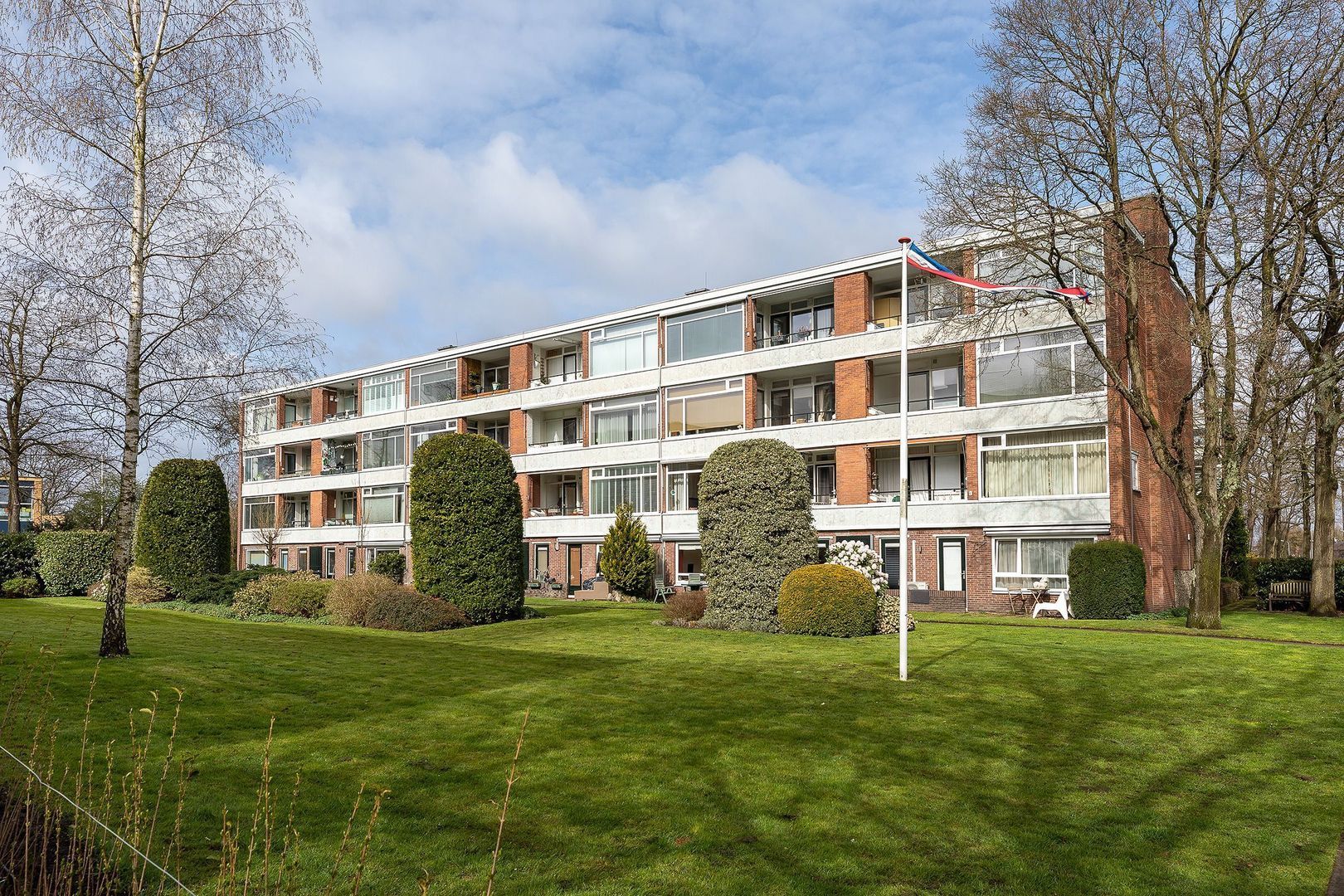 Zwaluwlaan 128, Bussum foto-0 blur