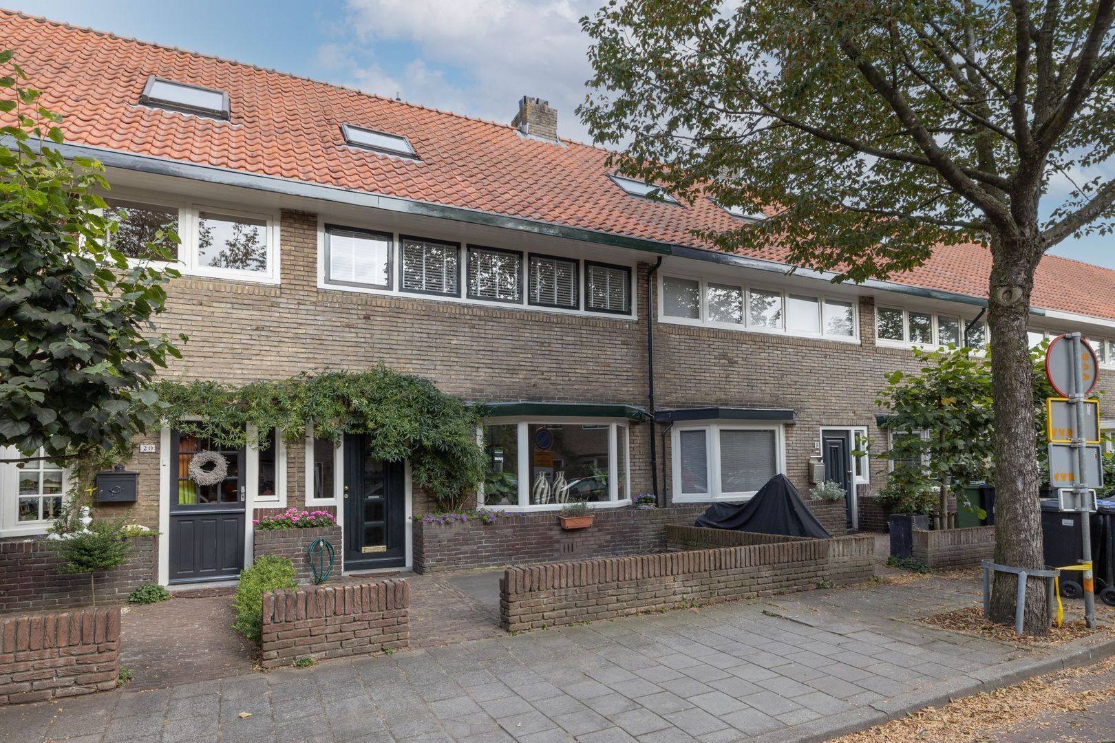 Meteorenstraat 18, Hilversum foto-0 blur