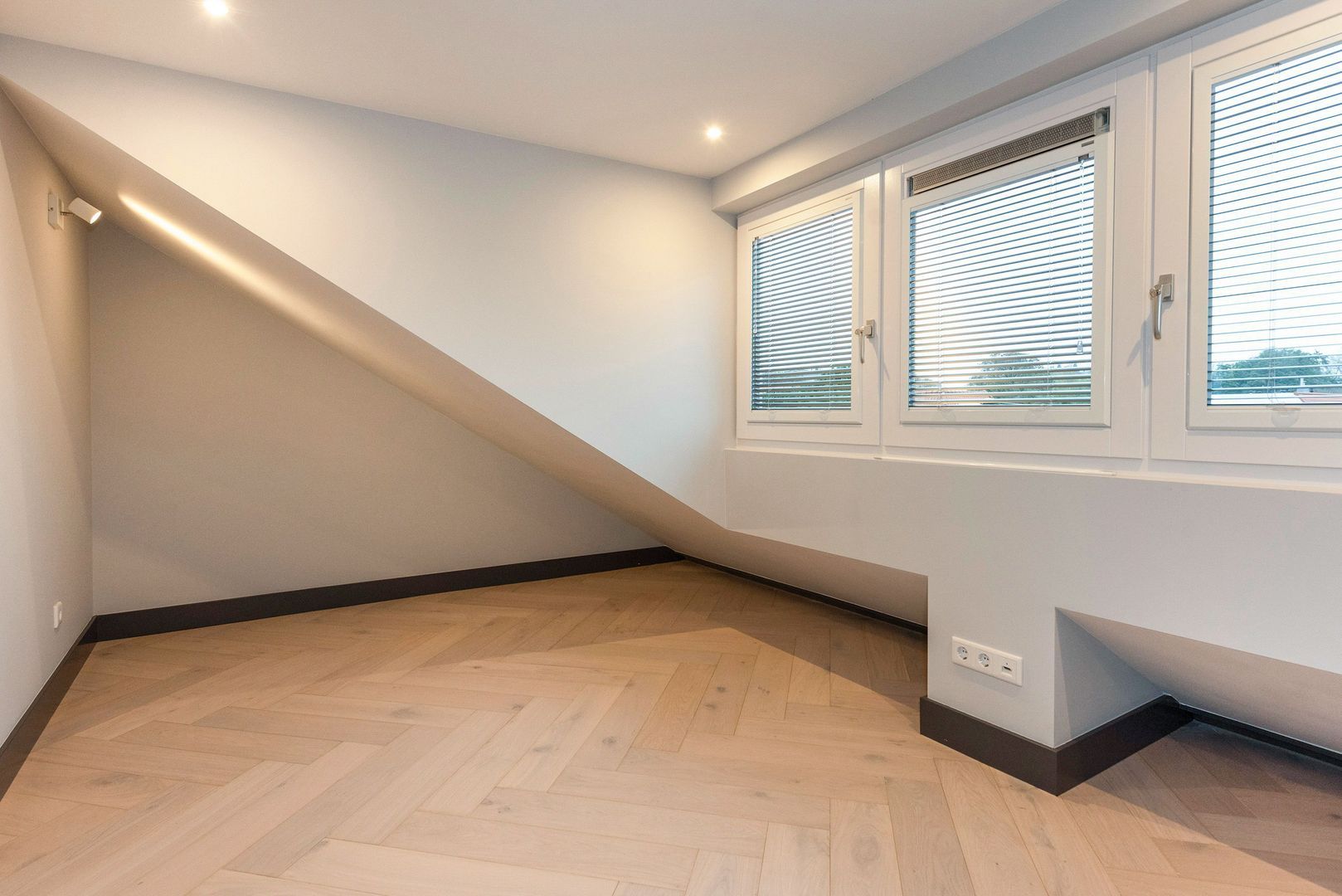 Rozenboomlaan 53, Voorburg foto-32 blur