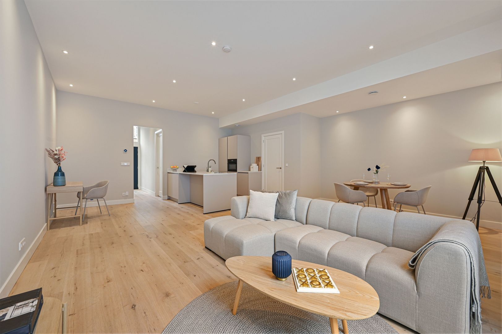 Hollanderstraat 8, Den Haag