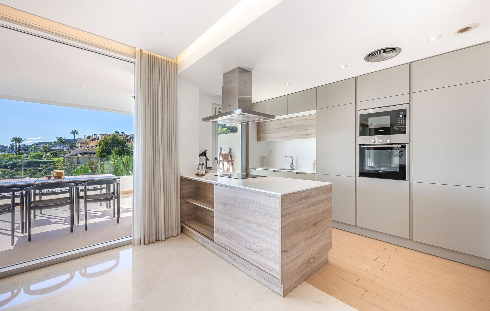 Duplex Penthouse Marbella image 1