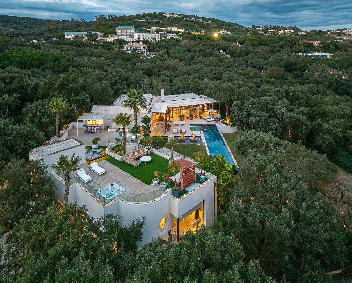 Villa III Marbella image 1