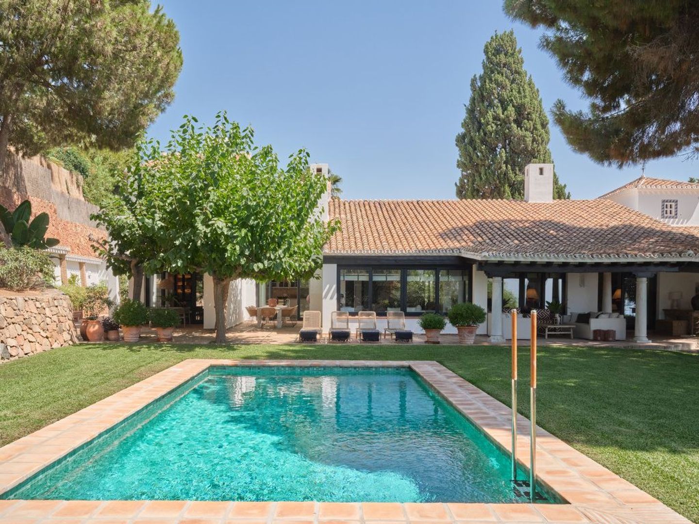Villa I Málaga image 1