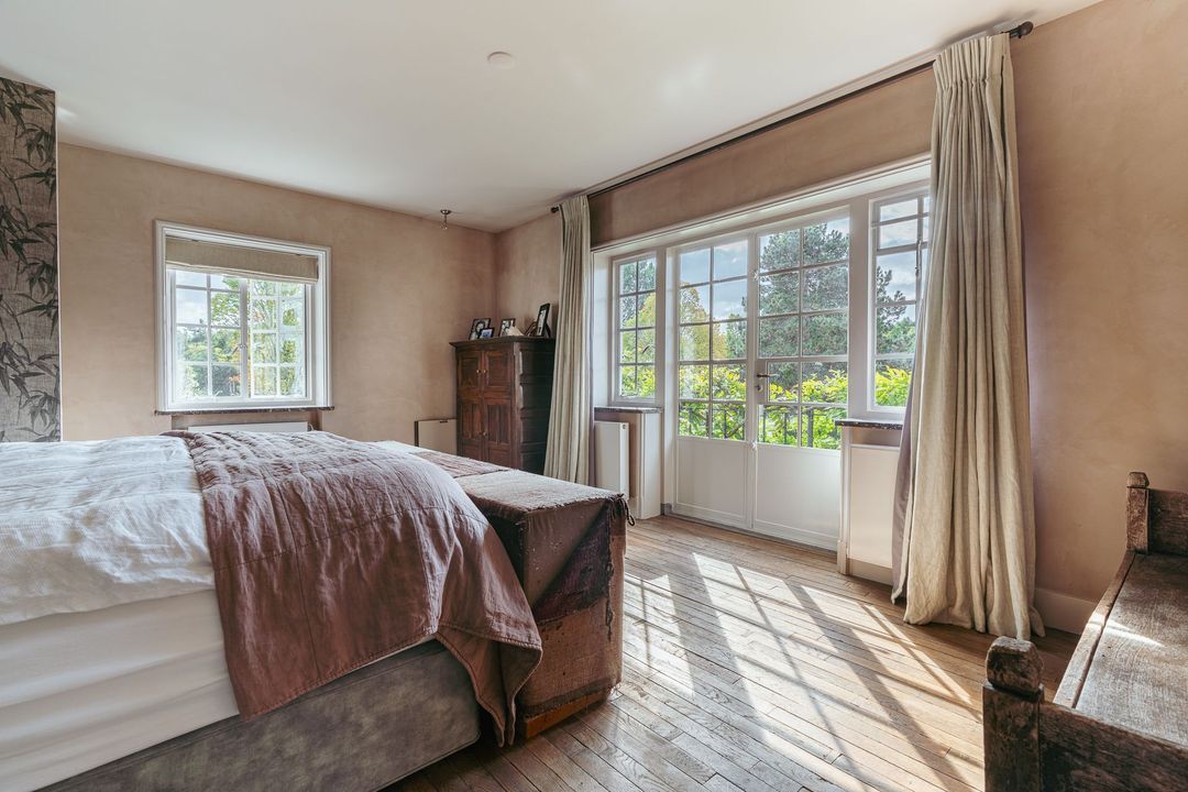 Bernard Zweerskade 12 image thumbs 1