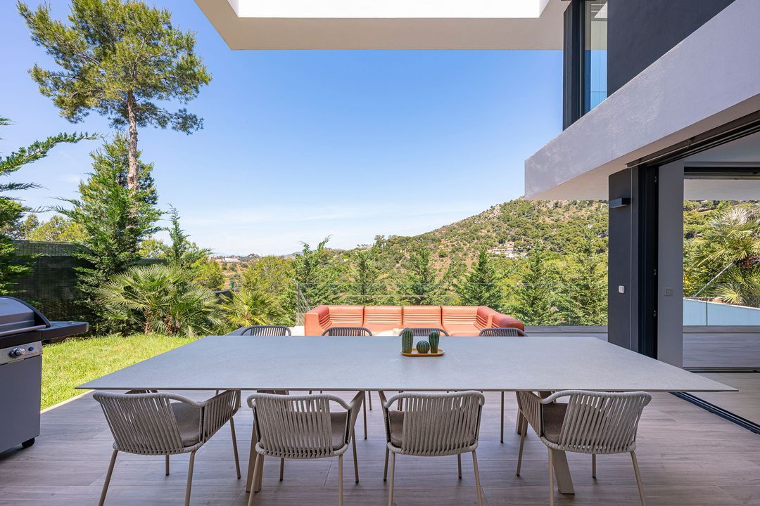 Villa II Málaga image thumbs 1