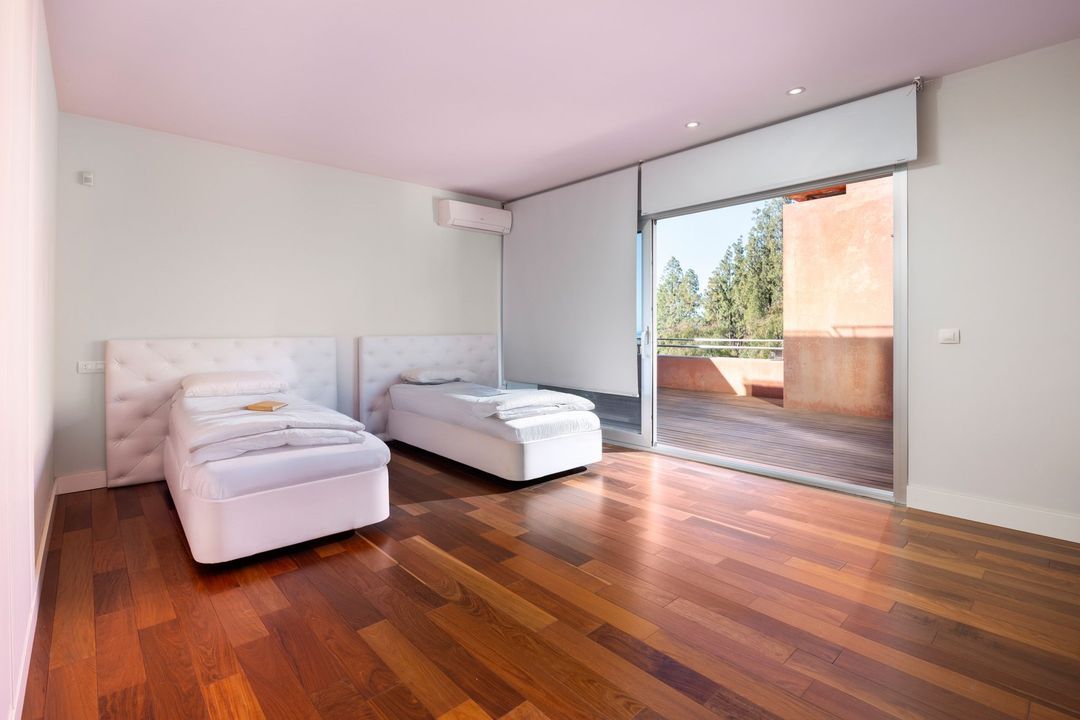 Villa IV Málaga image thumbs 1
