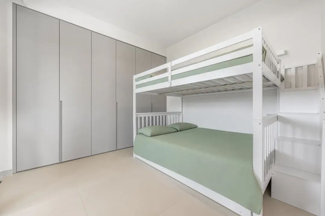 Elegant ground floor apartment image thumbs 1