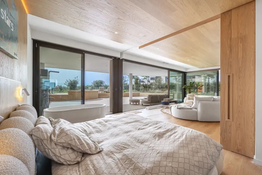 Elegant ground floor apartment image thumbs 1