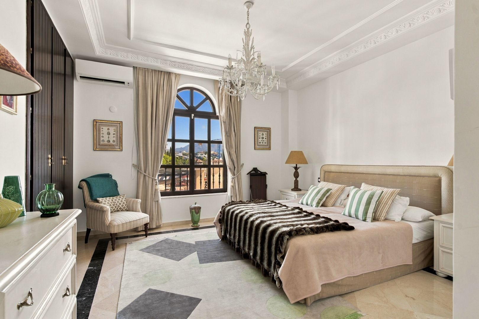 Private Estate Benahavis image 1