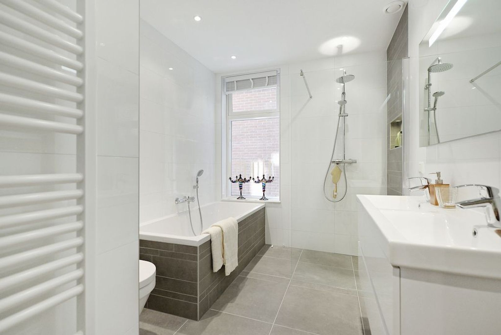 Burgemeester Patijnlaan image 1