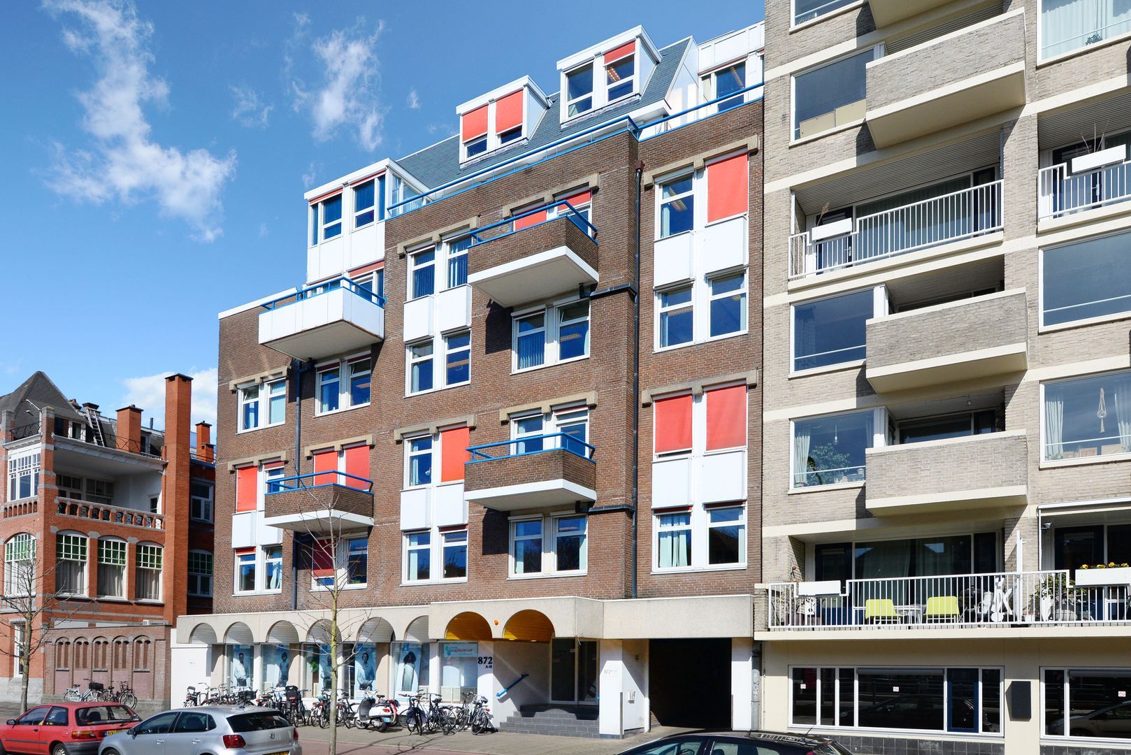 Waldeck Pyrmontkade image 1