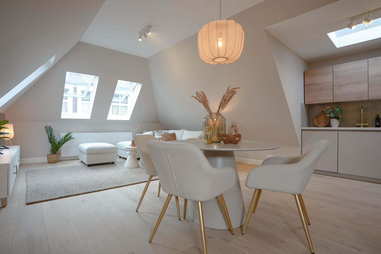 Lange Houtstraat image 1