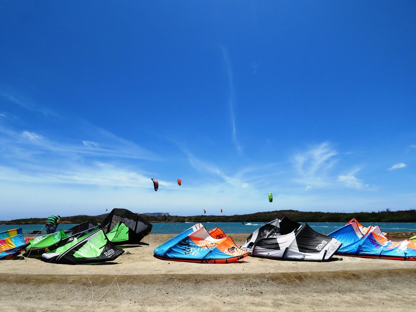 NIX KITESURFING: pareltje aan de Sint Joris Baai