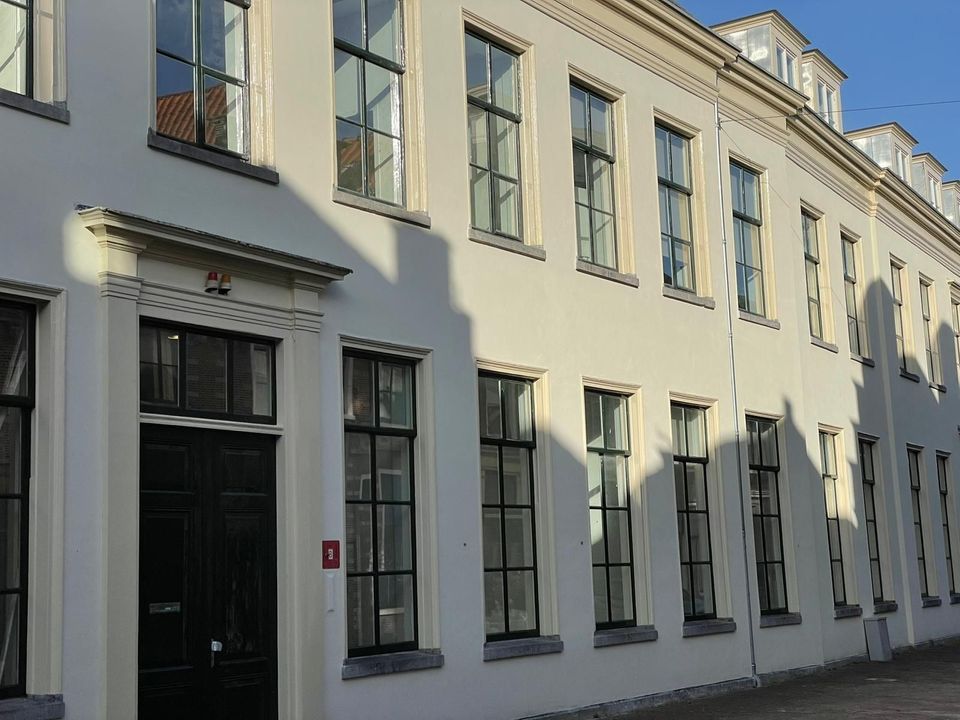 free-sector-houses for rent on Jansstraat 46 A17