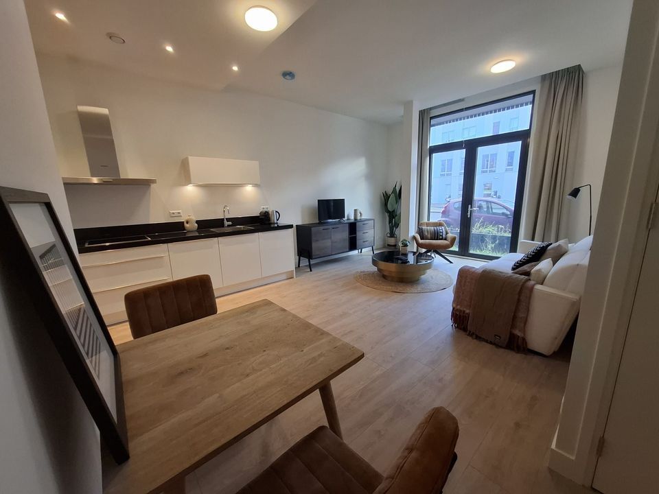 free-sector-houses for rent on Gashouderstraat 8 B5