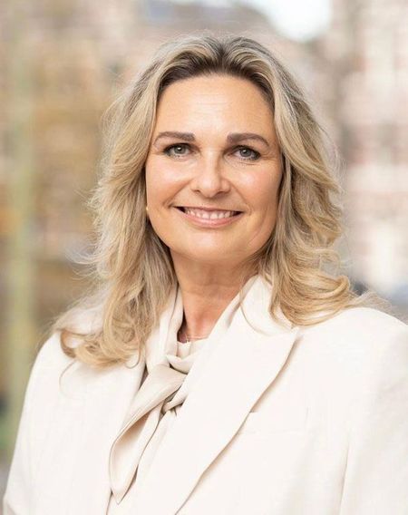 Helma Tetteroo - Hoevenaar