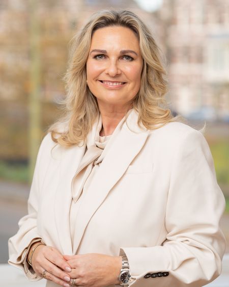 Helma Tetteroo - Hoevenaar