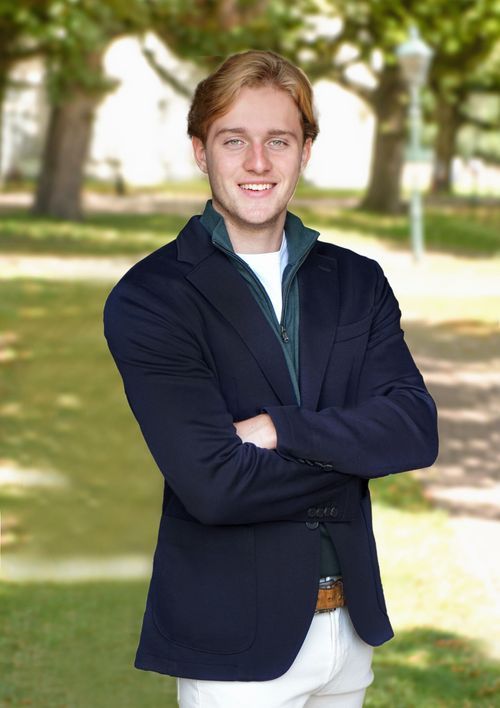 >Ruben Van Reijn