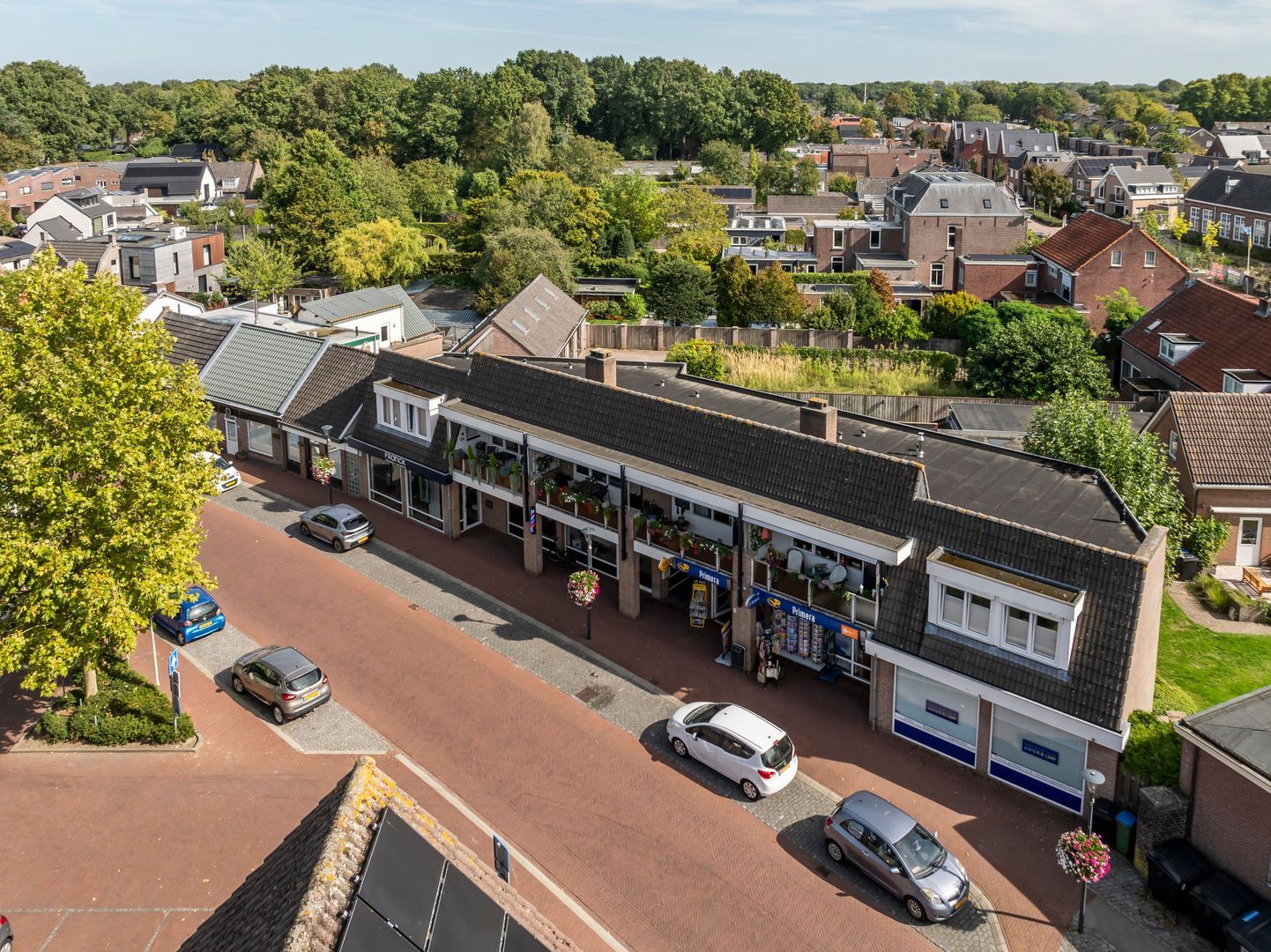 Oranjeplein, Loon op Zand foto-1