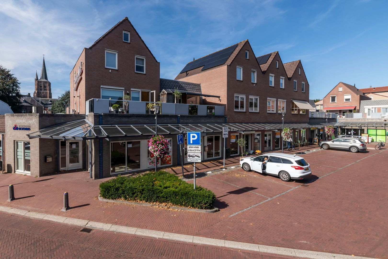 Oranjeplein, Loon op Zand foto-3