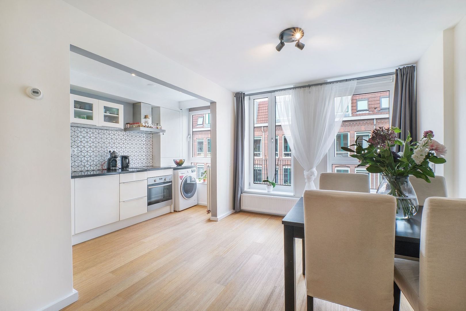 Jacob van Lennepstraat 245 D, Amsterdam foto-1