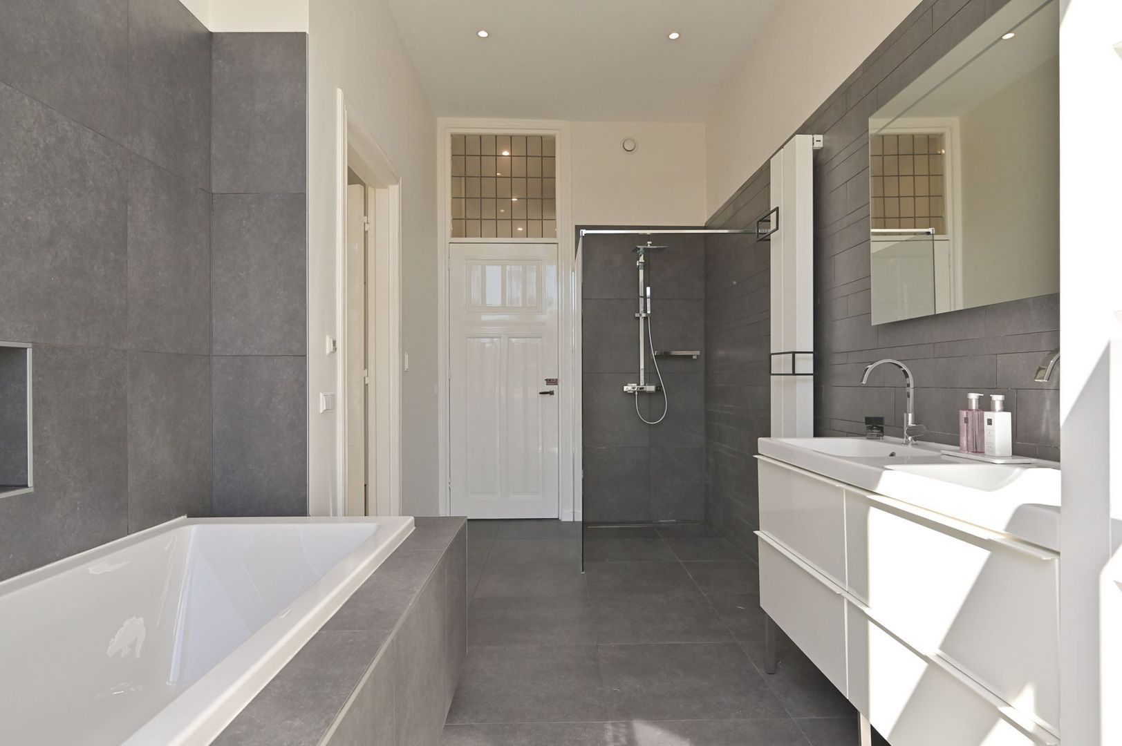 Frankenslag 146, Den Haag foto-11